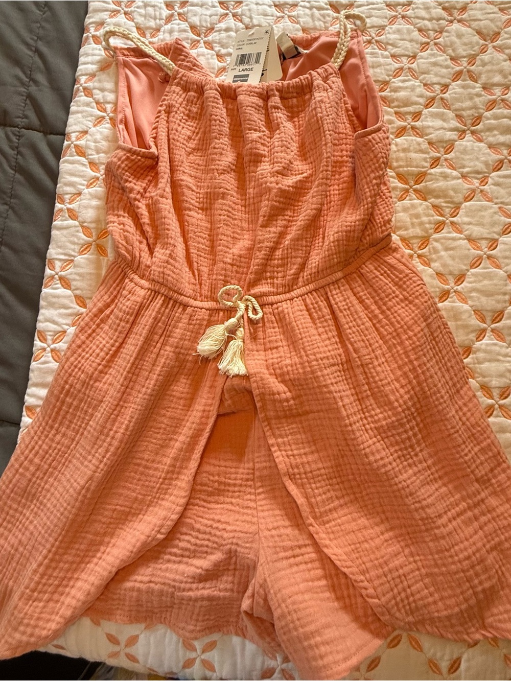 Girls' Peach Gauze One-Piece Romper with Tassel Tie